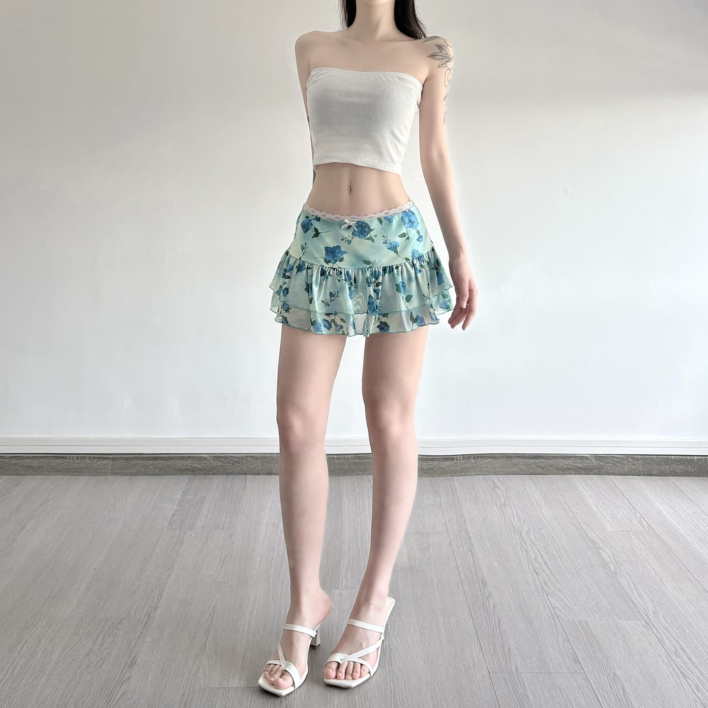 ミニスカート 花柄二段フリルミニスカート
