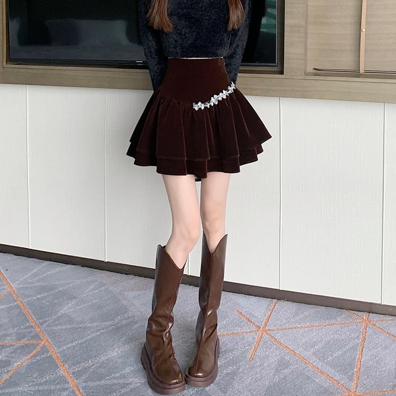 ミニスカート ビジューラインベロアフリルスカート